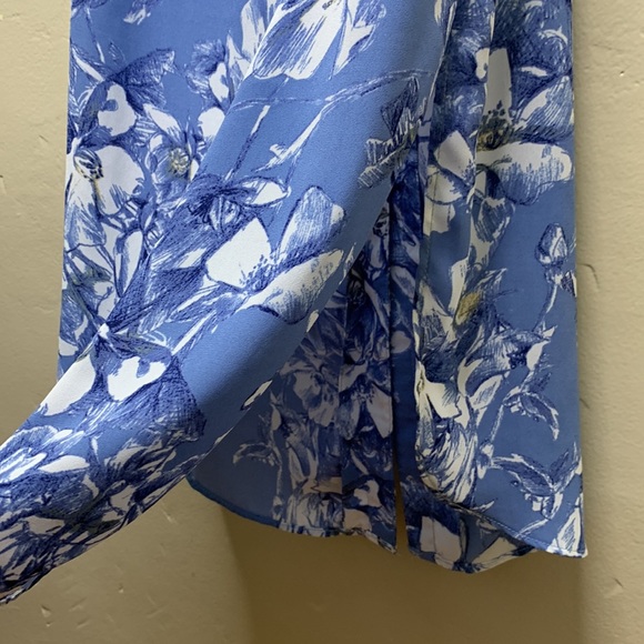 ROSE & OLIVE Shirt Dress Blue White Floral Button Front Belted Sleeveless XS - Picture 5 of 12